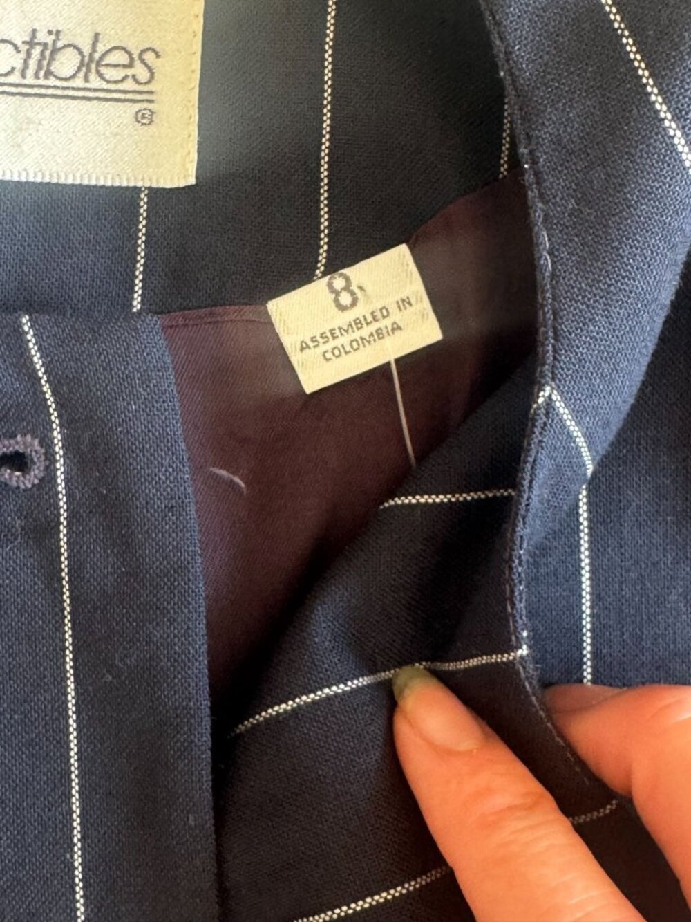 JH Collectibles Navy Pinstripe Two-Piece Skirt Suit Size 8 Made In Colombia Long - Picture 6 of 13
